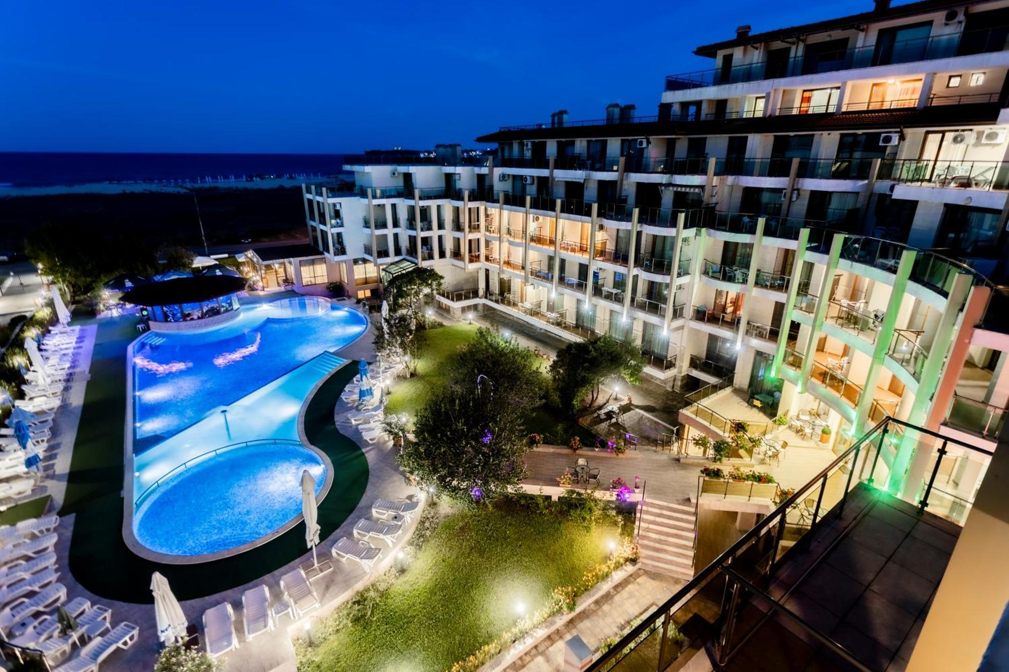 Aparthotel Prestige Ii