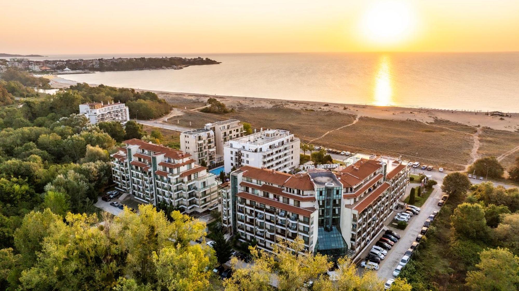 Aparthotel Prestige Ii