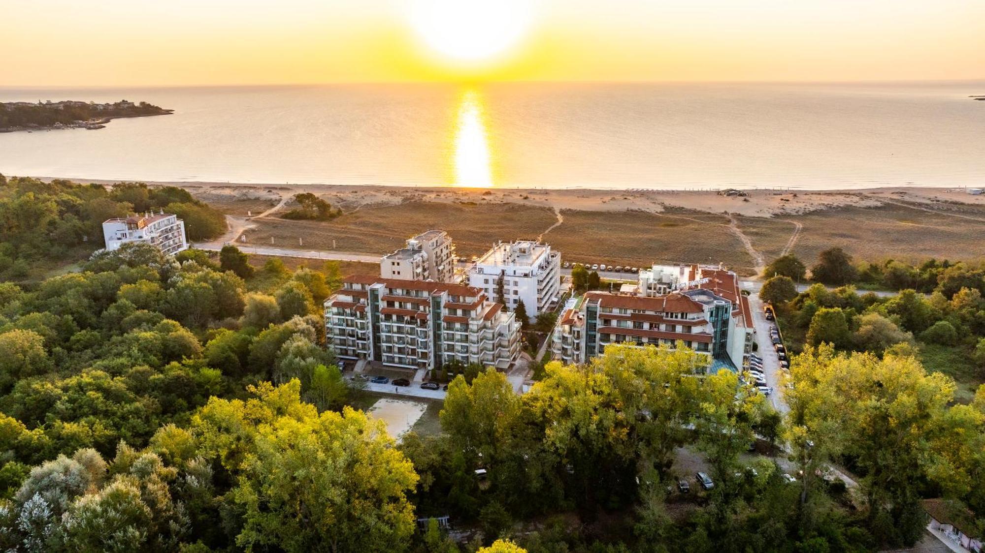 Ξενοδοχείο με διαμερίσματα Prestige Ii Πριμόρσκο