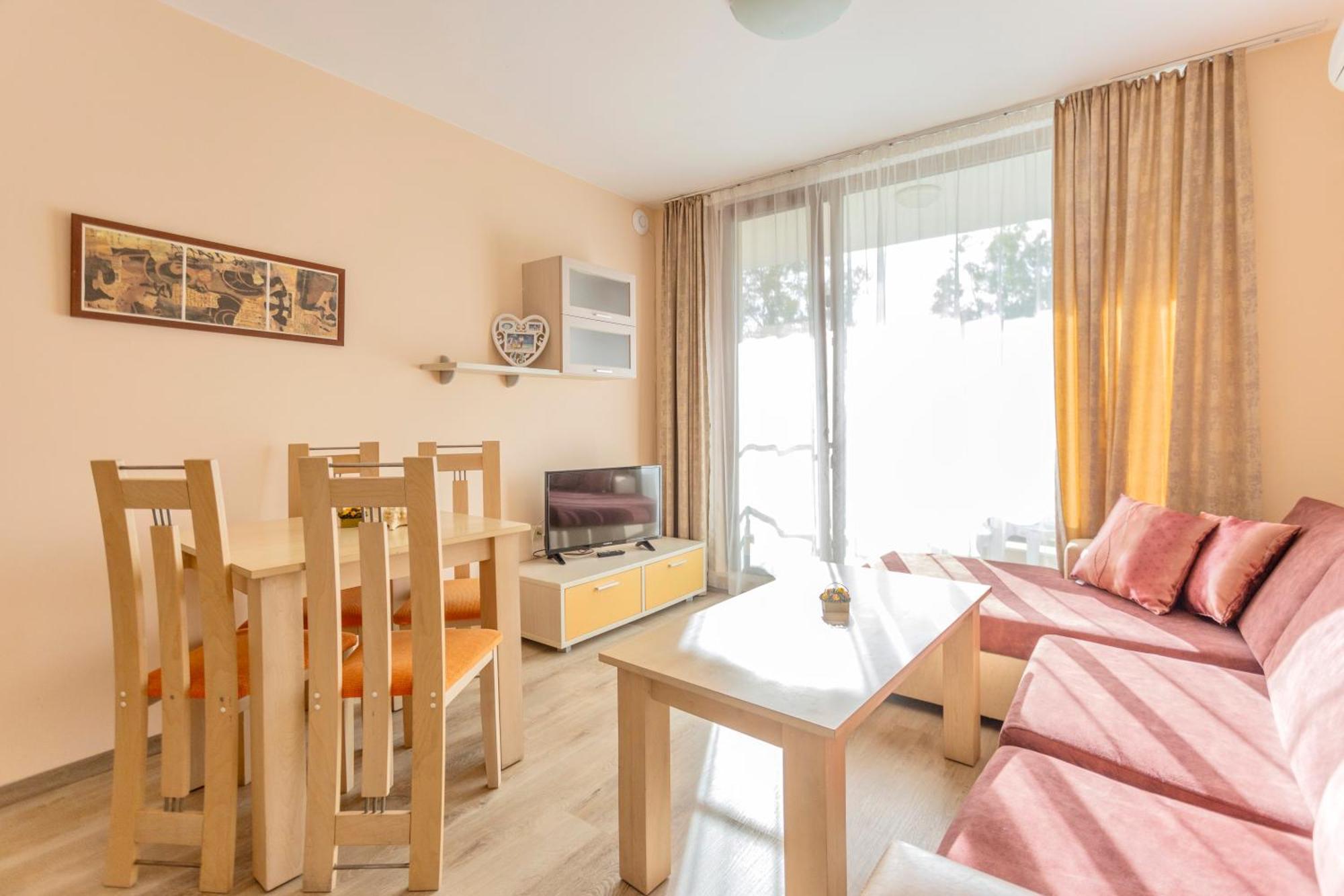 Prestige Ii Aparthotel 3*