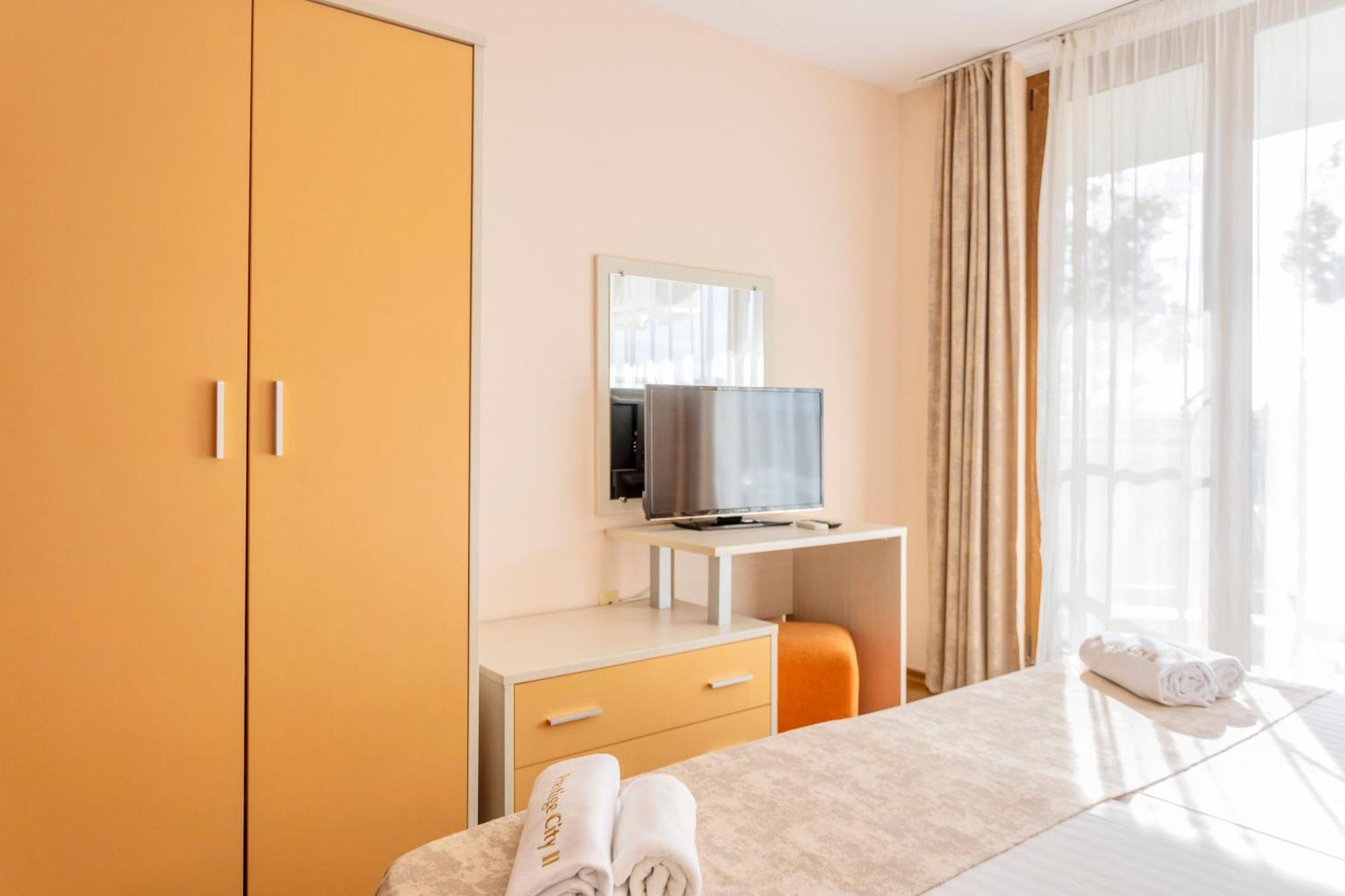 Prestige Ii Aparthotel