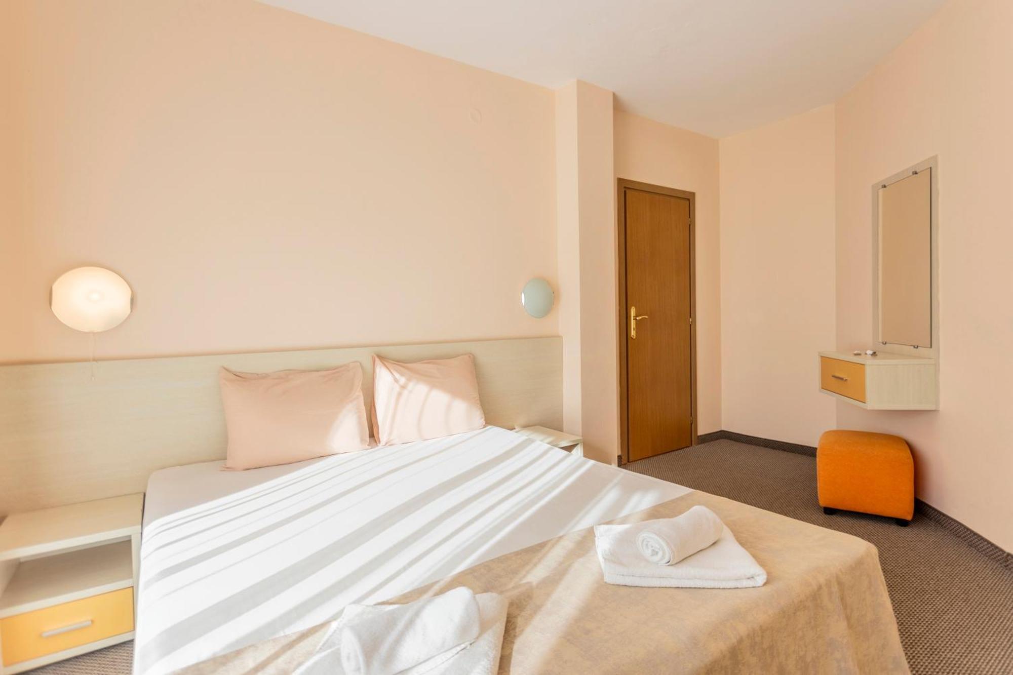 Prestige Ii Aparthotel